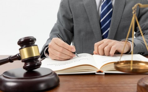 What Is The Role of a Theft  Lawyer in Defending Against Theft Allegations?