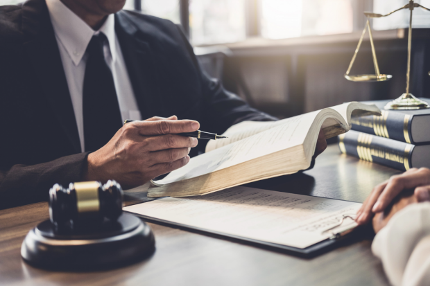 3 Advantages to Using Certified Legal Translation Services