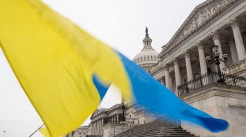 U.S. Senate Pushes Ukraine Aid Forward Despite Conservative Blockage