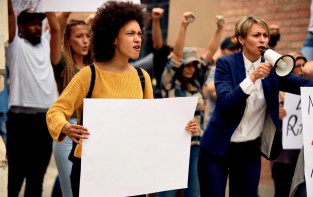 Texas Congresswoman Introduces Legislation to Expel Foreign Nationals Committing Crimes in Antisemitic College Protests